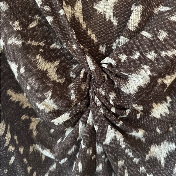 Kenneth Cole Brown and Cream Patterned Blouse - Picture 3 of 8